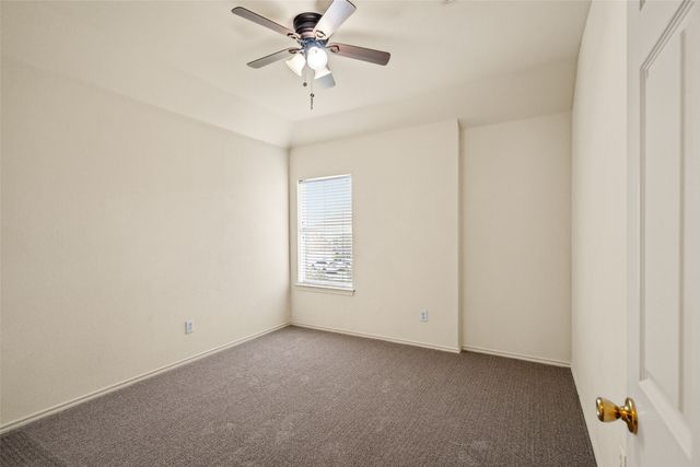 601 Babbling Brook Drive, Saginaw, TX 76179