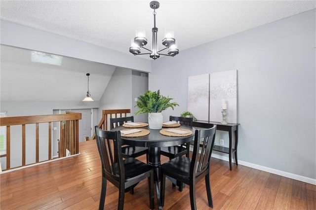 9131 Acuff Lane, Lenexa, KS 66215