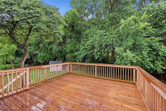 9131 Acuff Lane, Lenexa, KS 66215
