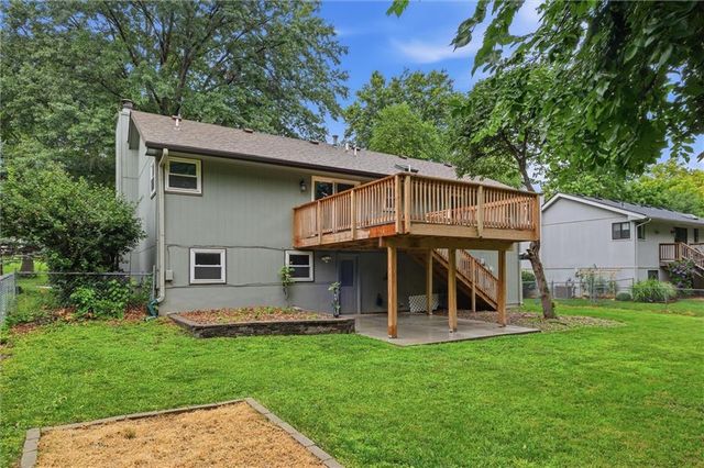 9131 Acuff Lane, Lenexa, KS 66215