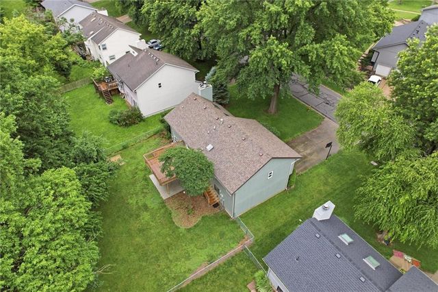 9131 Acuff Lane, Lenexa, KS 66215