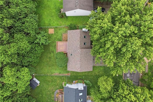 9131 Acuff Lane, Lenexa, KS 66215