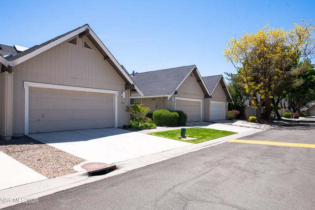 989 Aspen Grove Circle, Minden, NV 89423