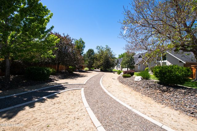 989 Aspen Grove Circle, Minden, NV 89423