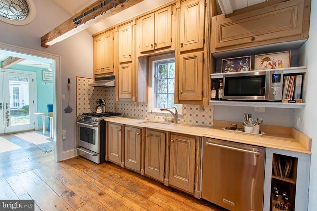 114 W CHESTNUT ST, Saint Michaels, MD 21663