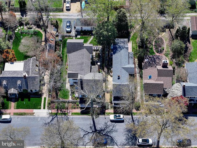 114 W CHESTNUT ST, Saint Michaels, MD 21663