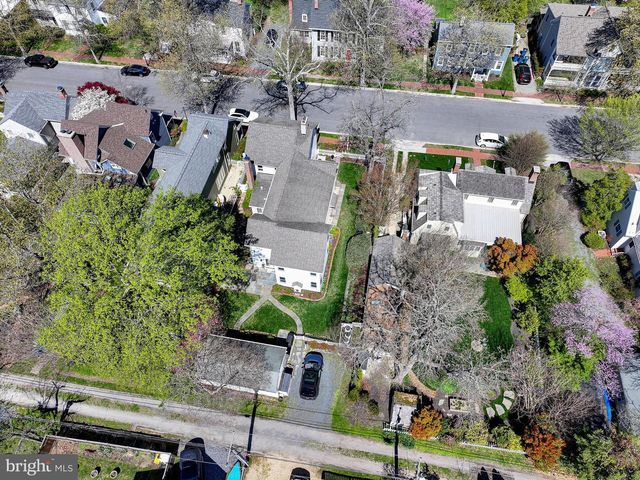 114 W CHESTNUT ST, Saint Michaels, MD 21663