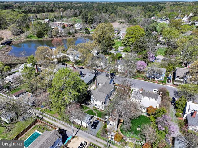 114 W CHESTNUT ST, Saint Michaels, MD 21663