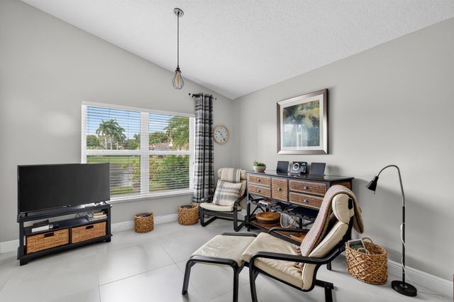 10729 Grande Palladium Way, Boynton Beach, FL 33436