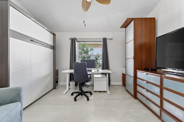 10729 Grande Palladium Way, Boynton Beach, FL 33436