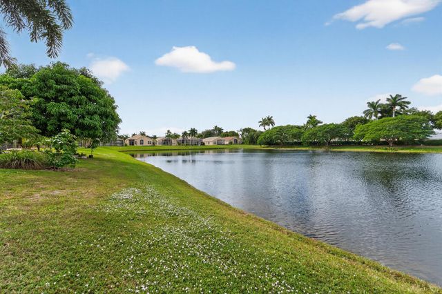 10729 Grande Palladium Way, Boynton Beach, FL 33436