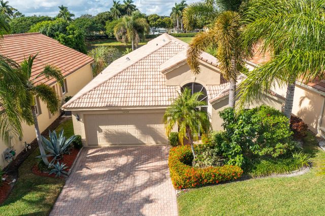 10729 Grande Palladium Way, Boynton Beach, FL 33436