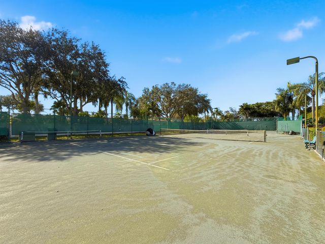 10729 Grande Palladium Way, Boynton Beach, FL 33436