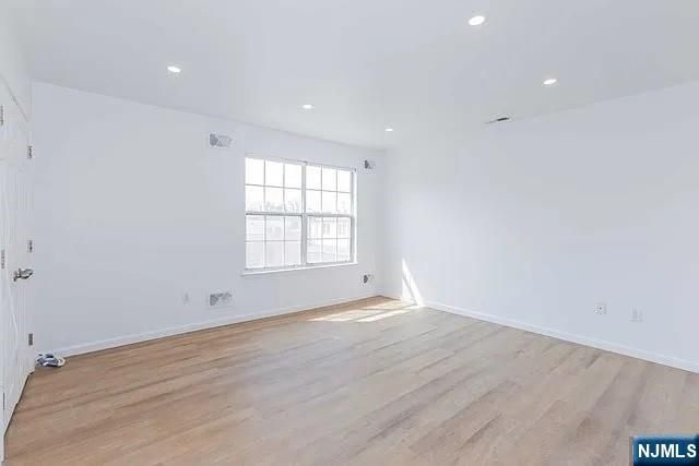 1430 Westgate Drive 8201, Fort Lee, NJ 07024