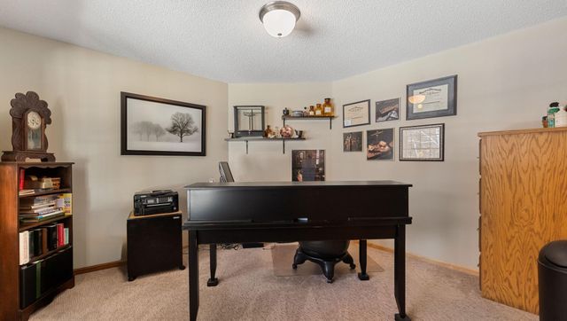 9025 Burton Court NW, Rice, MN 56367