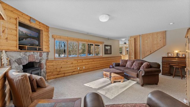 9025 Burton Court NW, Rice, MN 56367