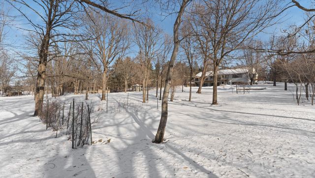 9025 Burton Court NW, Rice, MN 56367