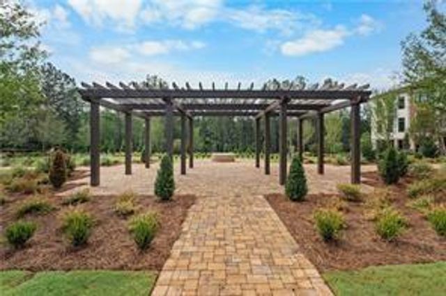 128 IveyBrooke Lane 69, Alpharetta, GA 30009