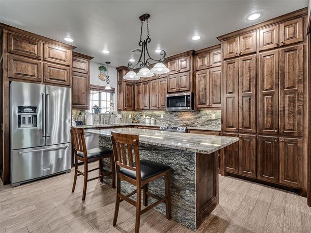 486 Summer Hill Road, Blanchard, OK 73010
