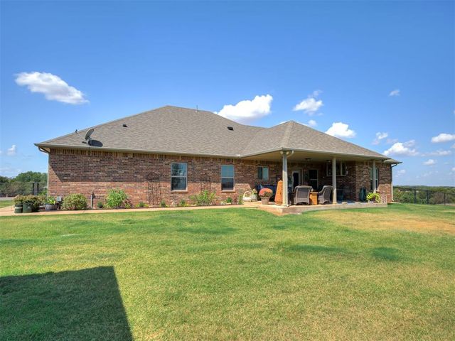 486 Summer Hill Road, Blanchard, OK 73010