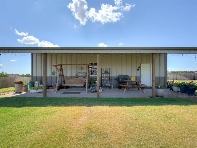 486 Summer Hill Road, Blanchard, OK 73010