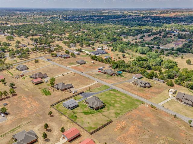486 Summer Hill Road, Blanchard, OK 73010