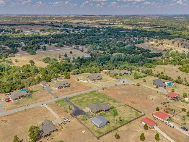486 Summer Hill Road, Blanchard, OK 73010