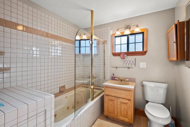 2216 Clarke Avenue, East Palo Alto, CA 94303