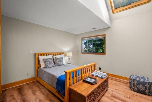 2216 Clarke Avenue, East Palo Alto, CA 94303