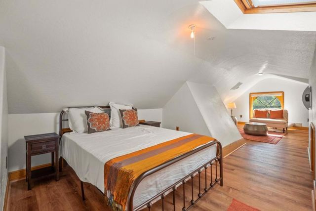 2216 Clarke Avenue, East Palo Alto, CA 94303