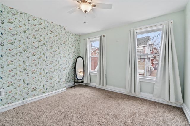 330 39th St, Lawrenceville, PA 15201