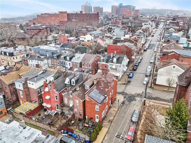 330 39th St, Lawrenceville, PA 15201