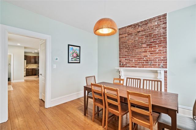 330 39th St, Lawrenceville, PA 15201