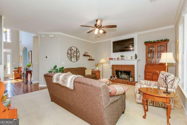 320 Hillside Manor Drive, Sugar Hill, GA 30518