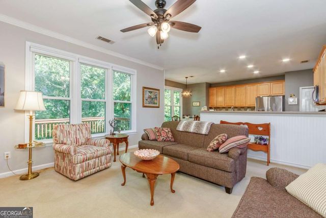 320 Hillside Manor Drive, Sugar Hill, GA 30518
