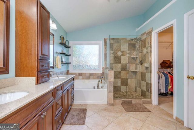 320 Hillside Manor Drive, Sugar Hill, GA 30518
