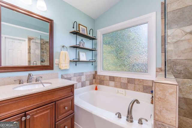 320 Hillside Manor Drive, Sugar Hill, GA 30518