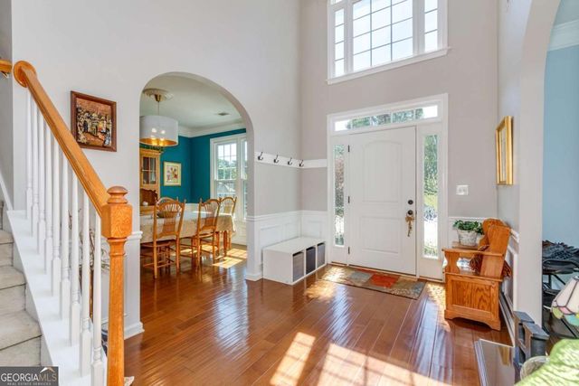 320 Hillside Manor Drive, Sugar Hill, GA 30518
