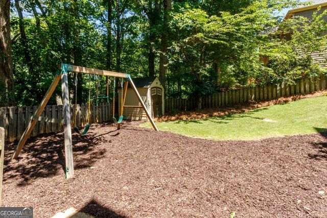 320 Hillside Manor Drive, Sugar Hill, GA 30518