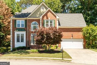 320 Hillside Manor Drive, Sugar Hill, GA 30518