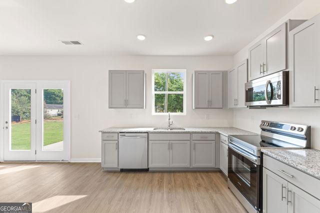 100 Bluefin Street, Adairsville, GA 30103