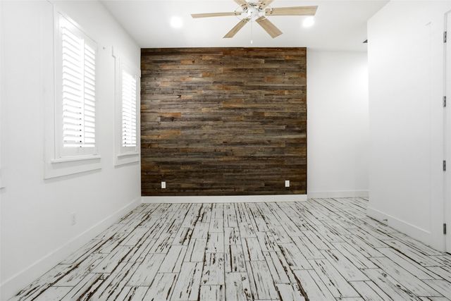 13240 Briar Road, Azle, TX 76020
