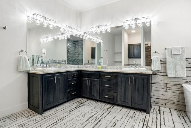 13240 Briar Road, Azle, TX 76020