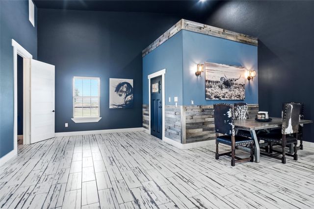 13240 Briar Road, Azle, TX 76020