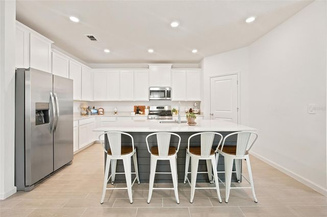 551 NW 4TH PLACE, Williston, FL 32696