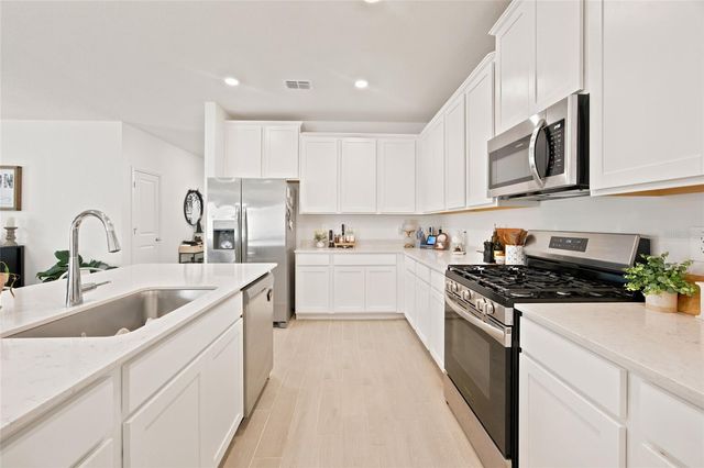 551 NW 4TH PLACE, Williston, FL 32696