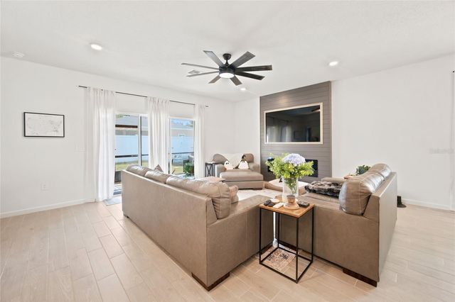551 NW 4TH PLACE, Williston, FL 32696
