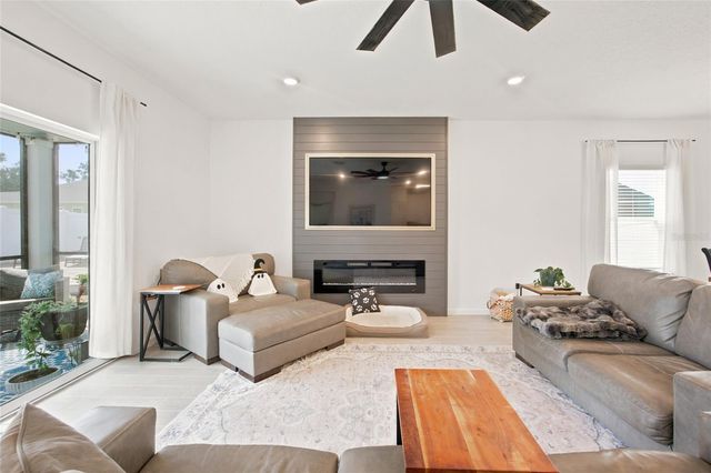 551 NW 4TH PLACE, Williston, FL 32696