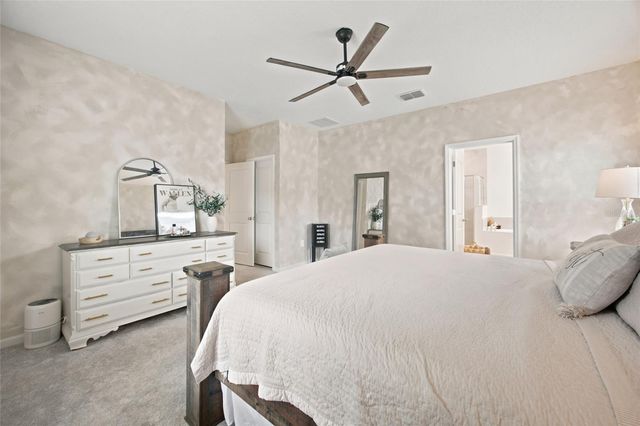 551 NW 4TH PLACE, Williston, FL 32696