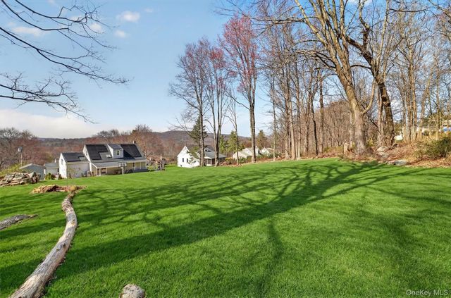 3510 Overlook Avenue, Yorktown Heights, NY 10598